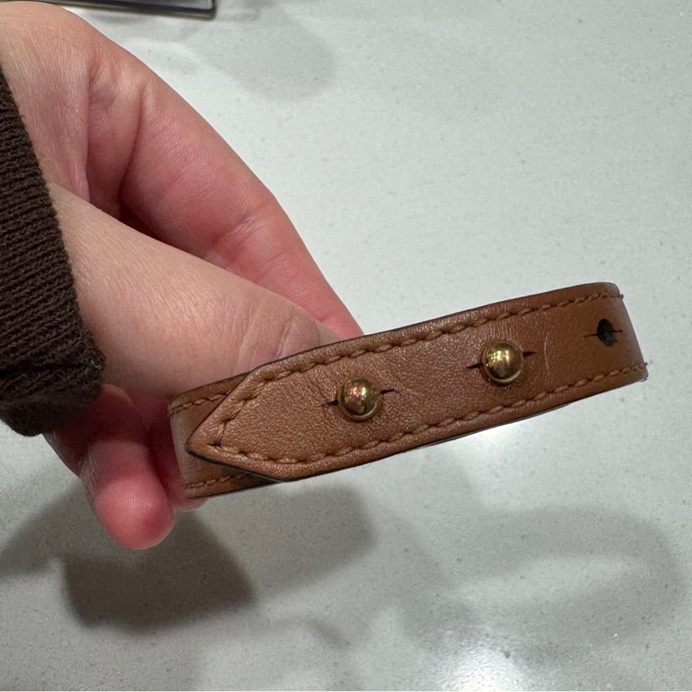 Authentic Louis Vuitton Iconic Bracelet - Picture 3 of 7